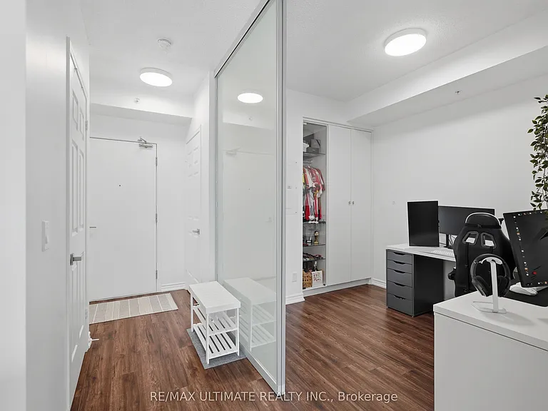 15 James Finlay Way #801 — Photo 16