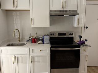 110 Railroad Ave #8, Hammonton, NJ 08037