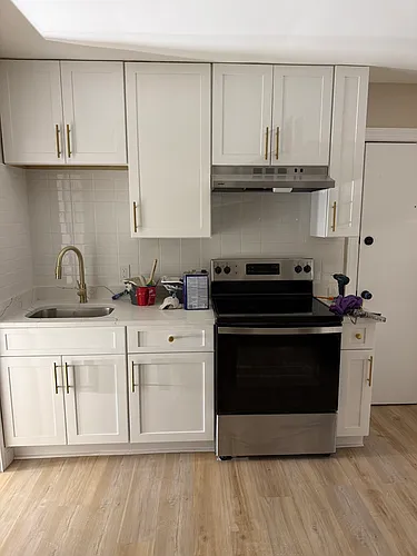 110 Railroad Ave Photo 1