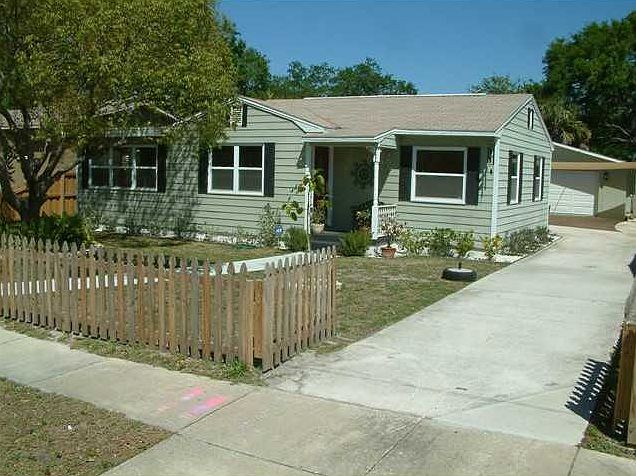 1st image of 741 60th Ave NE