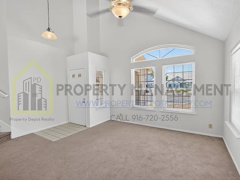 9013 Figtree Ct — Photo 9