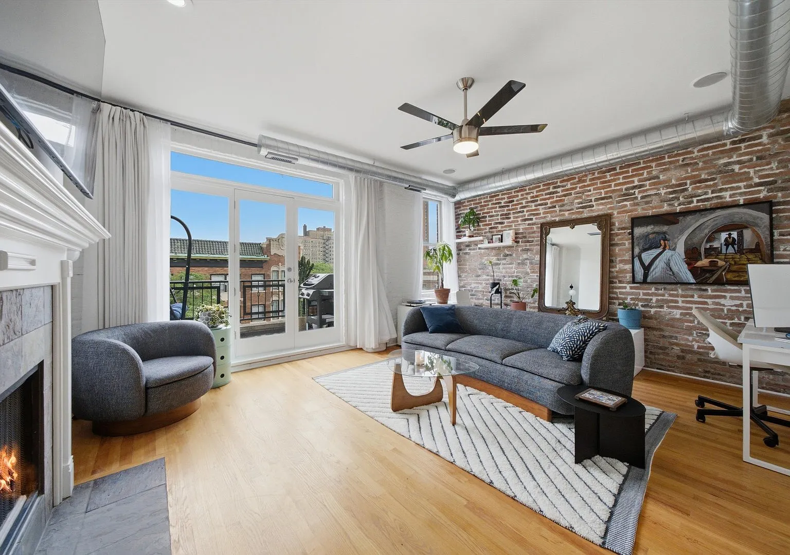 3 bed, 1700 sqft, $4,500 — Photo 4