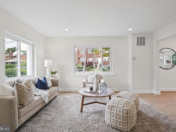 5th image of 5627 Clearspring Rd
