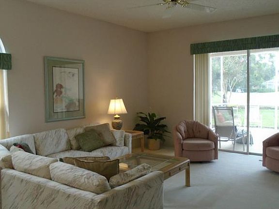 3rd image of 1020 Dartford Dr