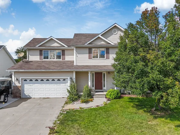 516 NE 13th St, Grimes, IA 50111