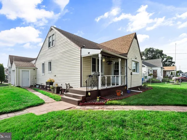 512 Grant Ave, Croydon, PA 19021
