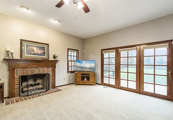 5th image of 5524 Somerset Ave