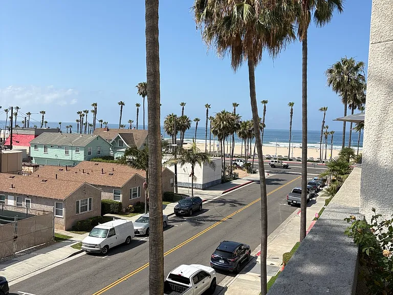 200 Pacific Coast Hwy #208 — Photo 21