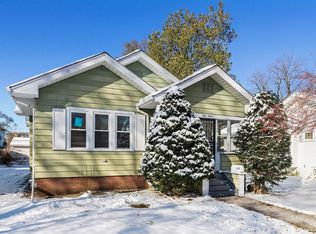 112 N Elmwood Ave, Waukegan, IL 60085