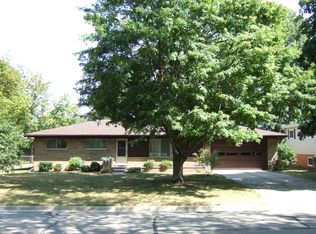 2775 Grant Dr, Ann Arbor, MI 48108