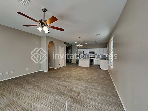 5th image of 1621 W Lacewood Pl