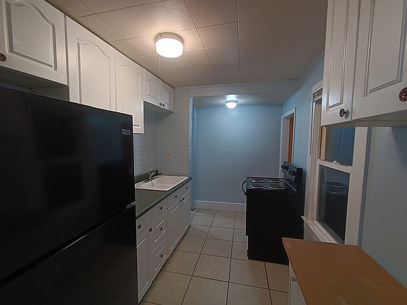 5th image of 1529 S Ash Ave