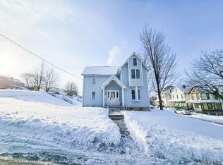302 Hickory St, Johnstown, PA