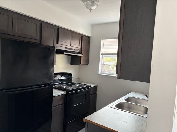 307 W Park Dr #307B