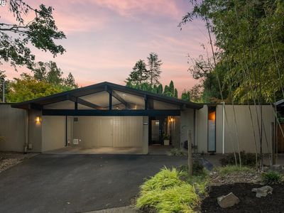 700 Pebble Beach Ct, Lake Oswego, OR, 97034