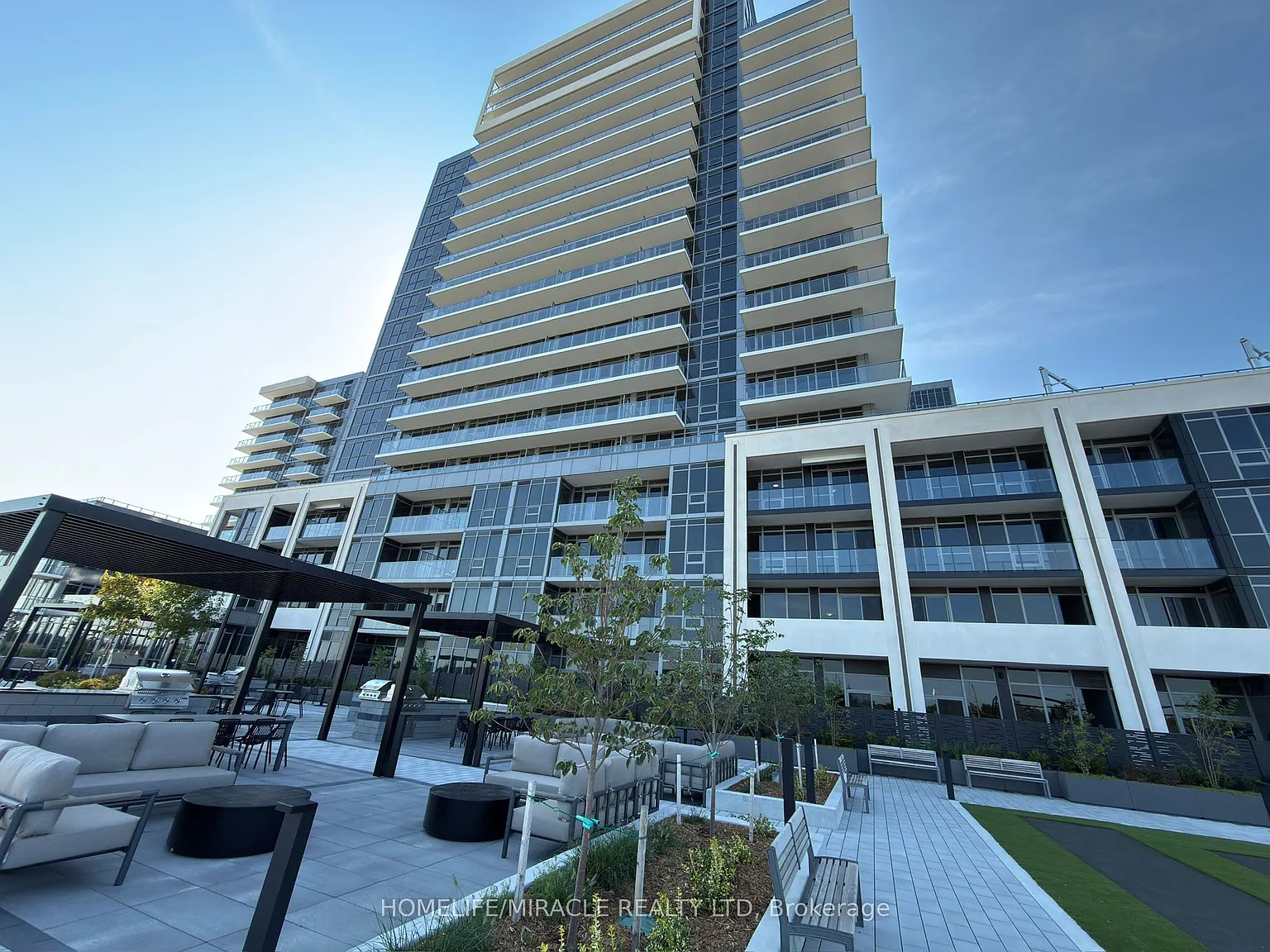 2 bed, $2,150 — Photo 4