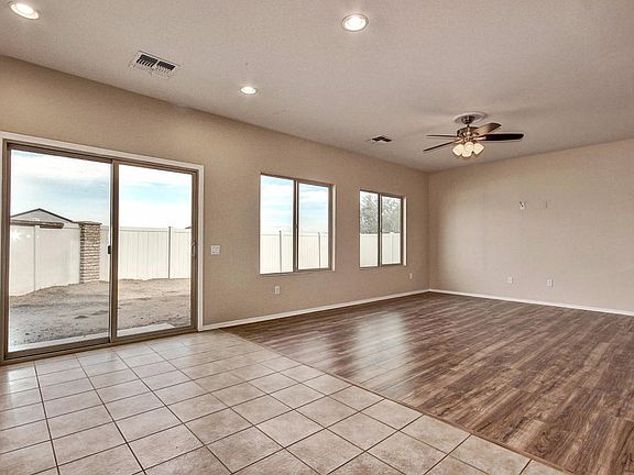 4th image of 21312 E Freedom Dr