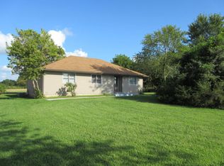 530 N Wall St, Walnut Grove, MO 65770