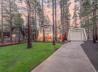 2248 Manzanita Ln, Big Bear City, CA 92314