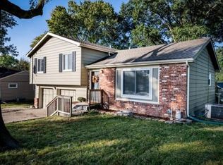 3104 S 53rd St, Kansas City, KS 66106