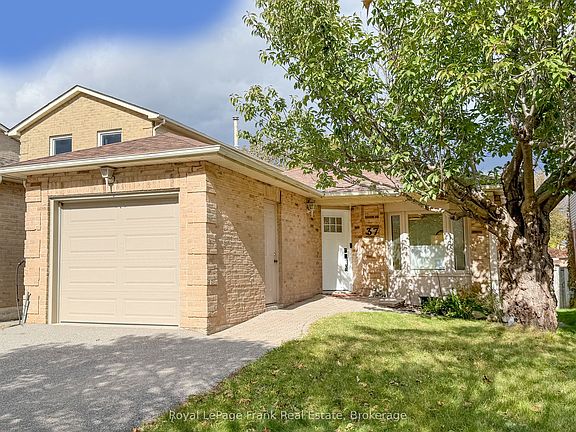 2nd image of 37 Angus Dr