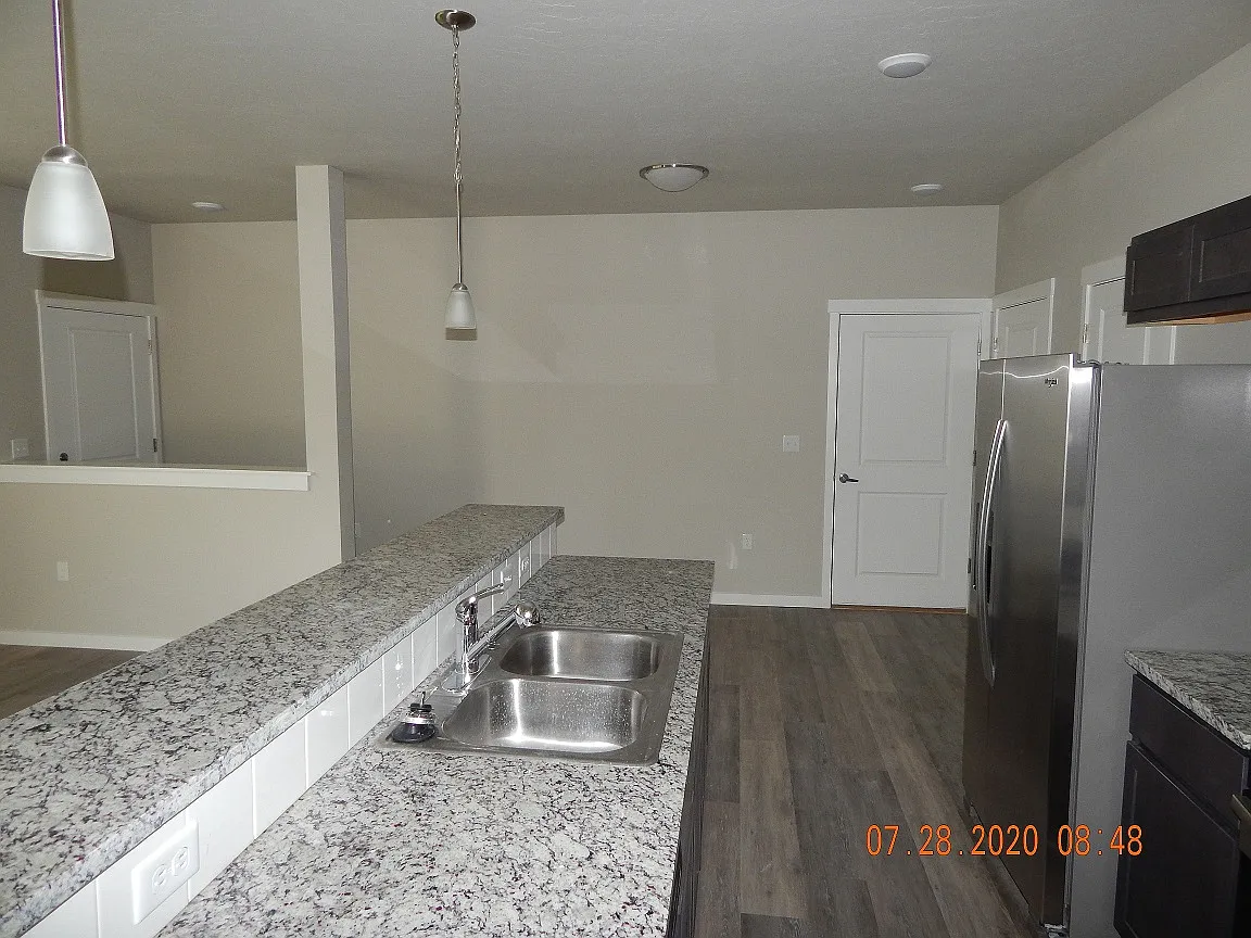 7226 W. Denton Street — Photo 4