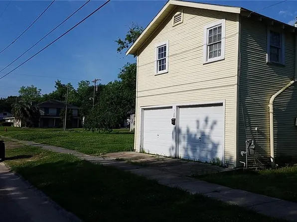 320 Bank St, Lake Charles, LA 70601