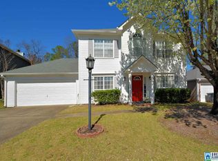 102 Crestmont Ln, Pelham, AL 35124