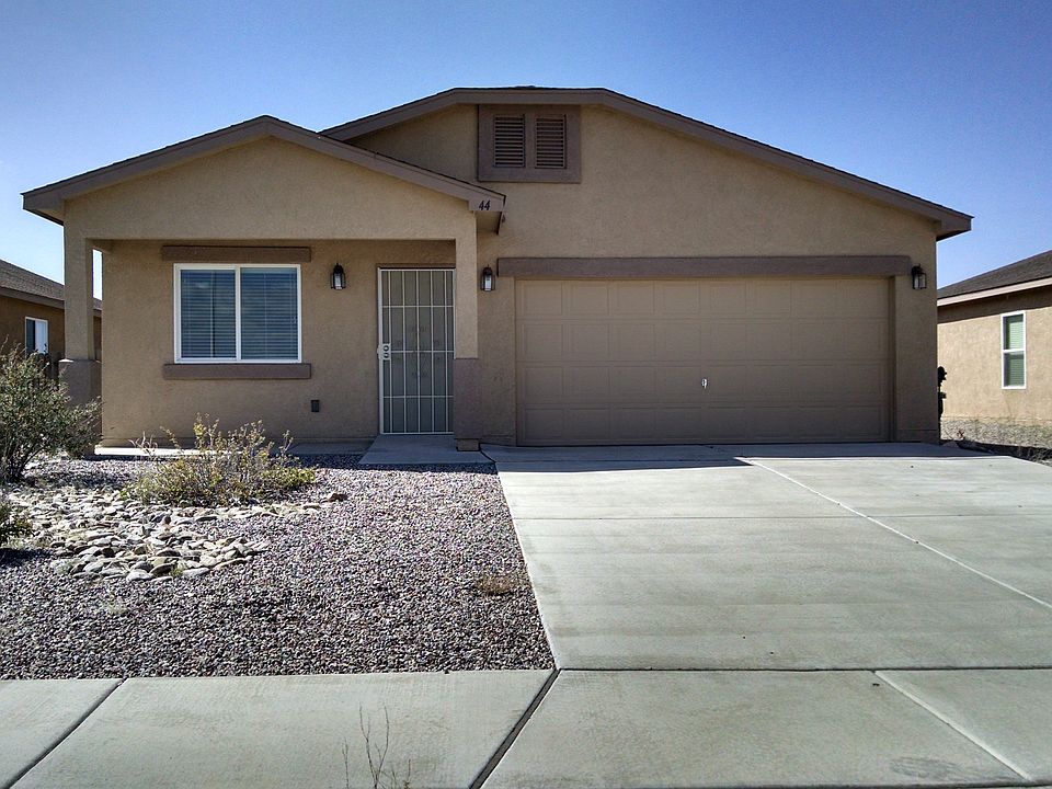 1st image of 44 Salida Del Sol