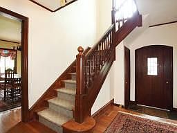 2nd image of 8 Bellegrove Dr