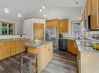 1320 Overlook St, Elko New Market, MN 55054
