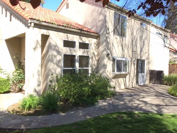 10486 N Doheny Dr, Fresno, CA 93730