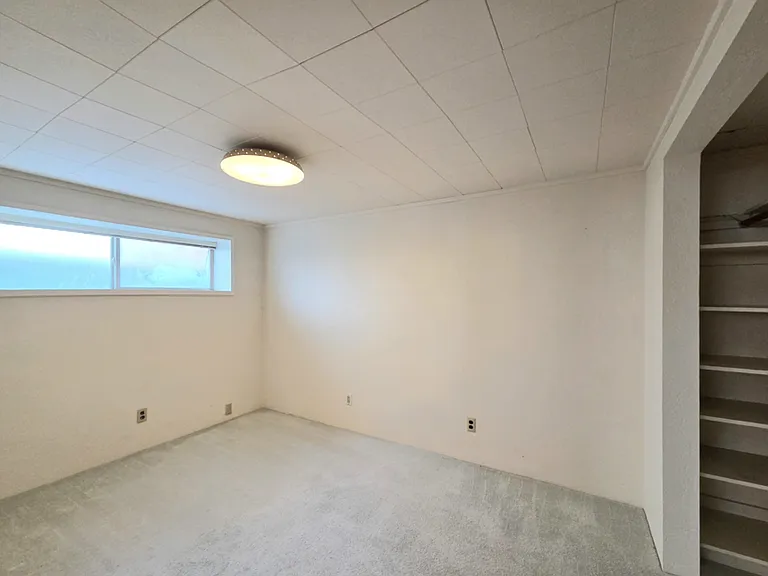 1616 Jefferson St — Photo 35