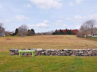 63 Warrens Point Rd, Little Compton, RI 02837