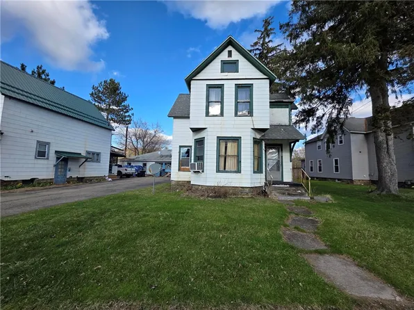 256 Park Ave, Corning, NY 14830