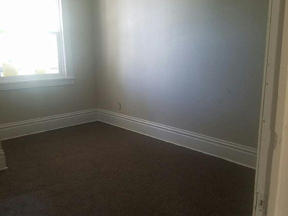 bedroom1