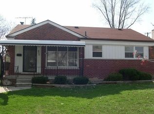 450 Greenwood St, Inkster, MI 48141