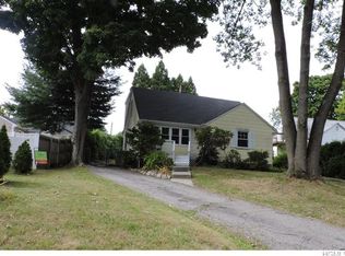 73 Pocantico Rd, Ossining, NY 10562