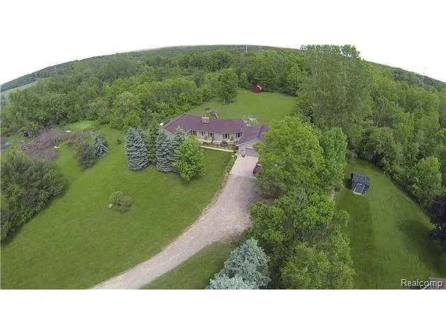 1255 Perry Lake Rd photo 1