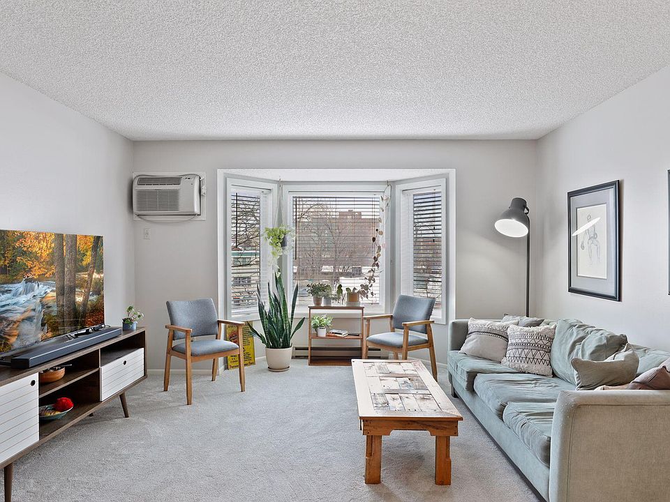 1st image of 2425 E Franklin Ave APT 310