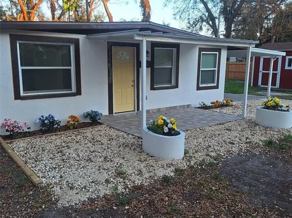 5152 Filbert St, Zephyrhills, FL 33541