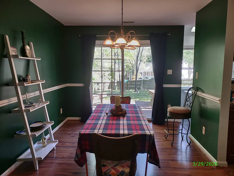 This photo has not been altered in any way: no edits or filters have been applied to try to deceive the viewer by having the room appear larger or brighter than it actually is.