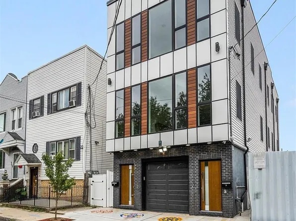 125 Collard Street image 1 of 1