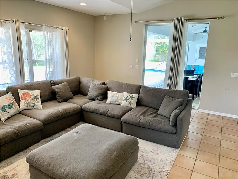3727 Whippoorwill Blvd — Photo 10