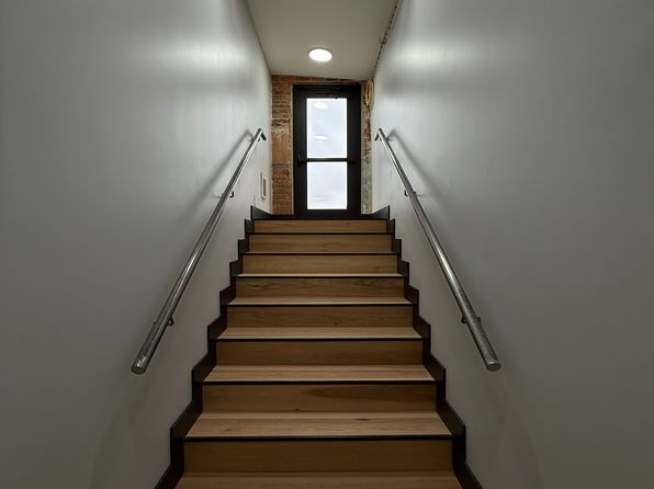 311 Locust St APT 203