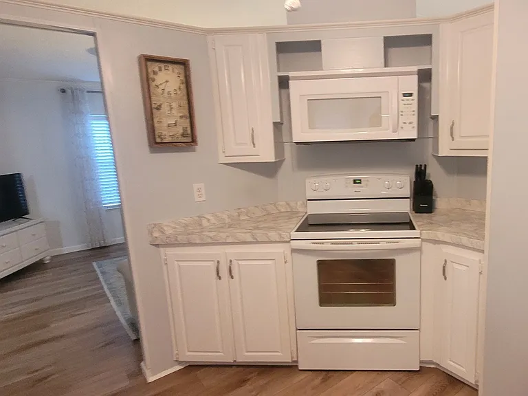 1001 Starkey Rd #827 — Photo 4