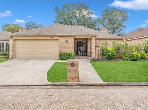 6603 Pauma Dr, Houston, TX 77069