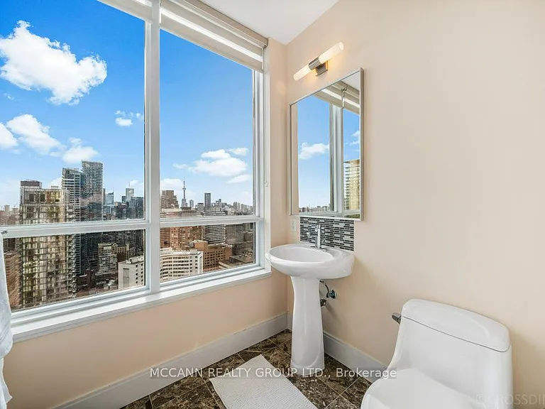 21 Balmuto St #3302 — Photo 17