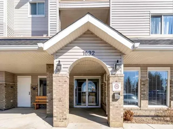 1632 Saamis Dr NW #309, Medicine Hat, AB T1C 4X3