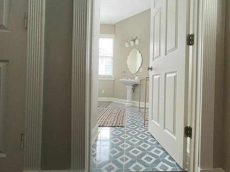 501 Blair St — Photo 30